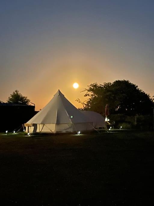 Cox Hill Glamping Benson Truro Exterior foto
